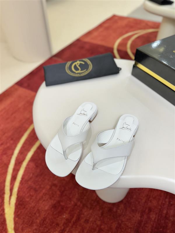 20251127174410193 290